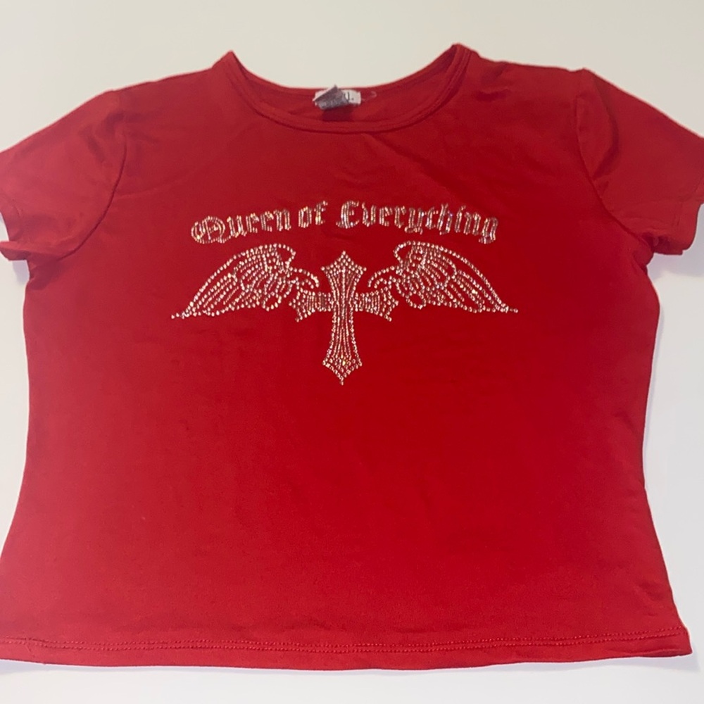 RUE21 Red & Silver Embellishment “Queen Of Everything” Fitted Short Sleeve